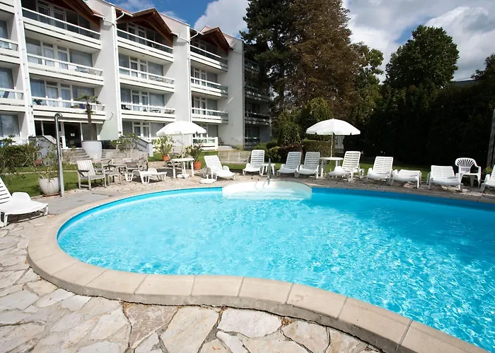 Club דירה באלאטונפורד